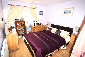 BEDROOM- click for photo gallery